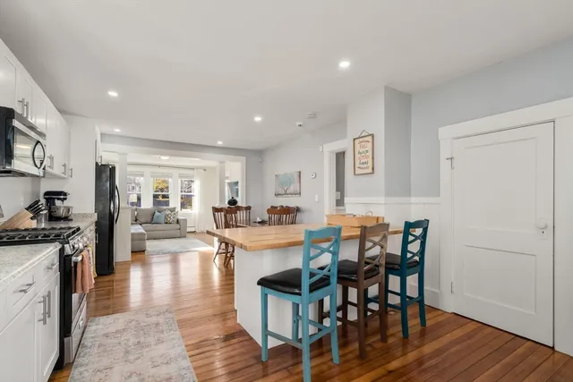 $599,900 | 7 King Street, Maynard, MA 01754