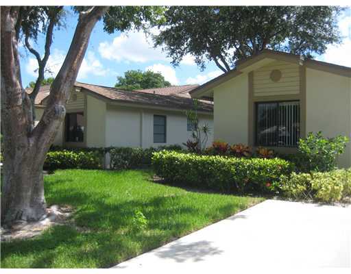 8076 Windgate Drive, Unit B Boca Raton, FL 33496 - Photo 1 of 16 Primary Photo