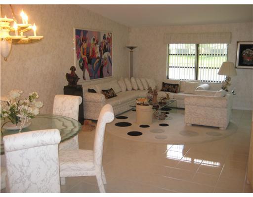 8076 Windgate Drive, Unit B Boca Raton, FL 33496 - Photo 2 of 16 Additional Photo