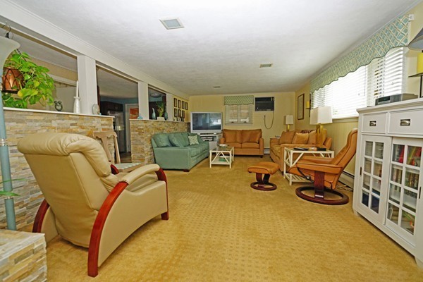 25 Pleasant Garden Road Canton, MA 02021 - Photo 13 of 21 Gallery Image 13