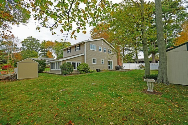 25 Pleasant Garden Road Canton, MA 02021 - Photo 3 of 21 Gallery Image 3