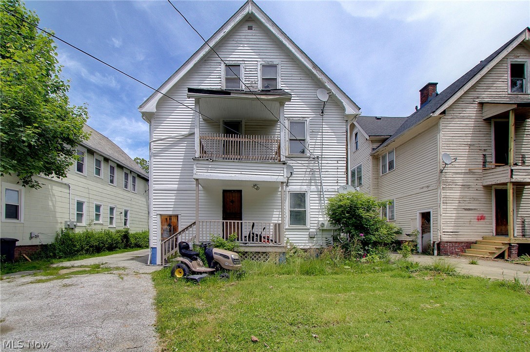 1872 Lampson Road Cleveland, OH 44112 - Photo 13 of 21