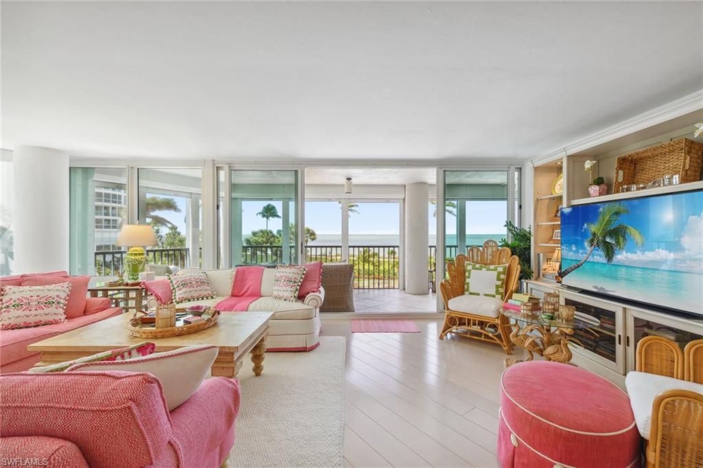 4651 Gulf Shore Boulevard North, Unit 101 Naples, FL 34103 - Photo 13 of 37