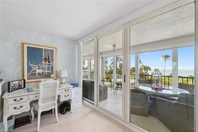 $2,900,000 | 4651 Gulf Shore Boulevard North, Unit 101, Naples, FL 34103