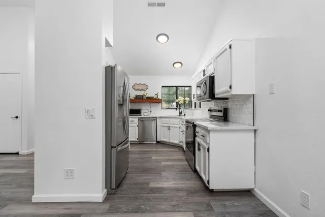 $439,999 | 2231 Escalon Avenue, Clovis, CA 93611