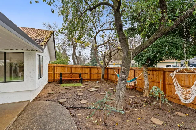 $439,999 | 2231 Escalon Avenue, Clovis, CA 93611