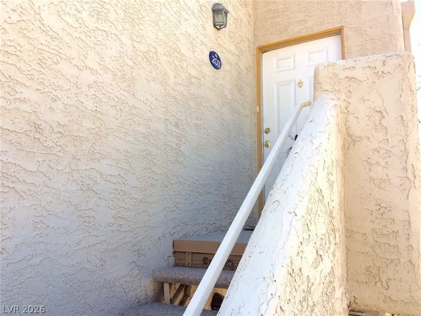 $1,395 | 2979 Juniper Hills Boulevard, Unit 203, Las Vegas, NV 89142
