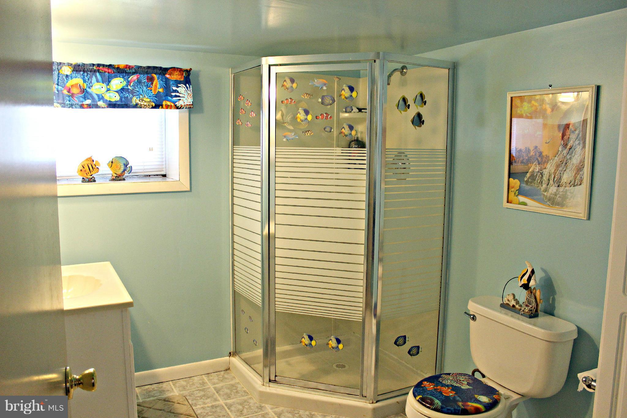 3117 Sparrows Point Road Baltimore, MD 21219 - Photo 14 of 24 Bath