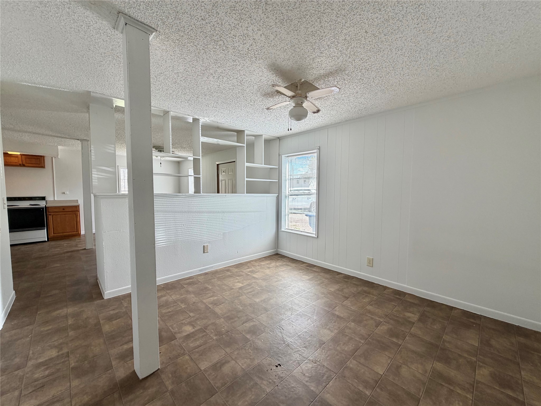 1125 North Valderas Street, Unit A Angleton, TX 77515 - Photo 8 of 10