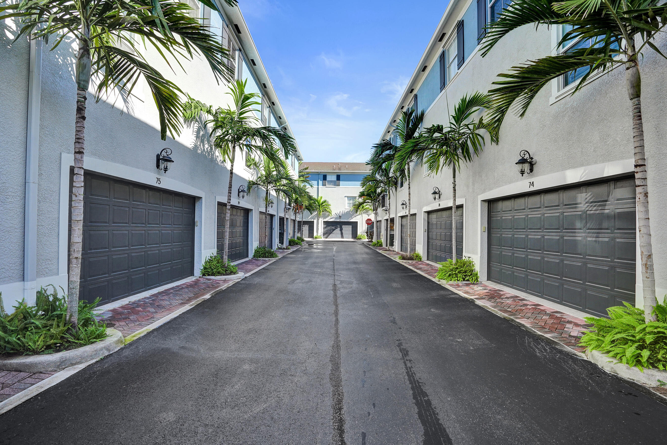 314 Northwest 1st Street Delray Beach, FL 33444 - Photo 23 of 26 a view of a house with a street