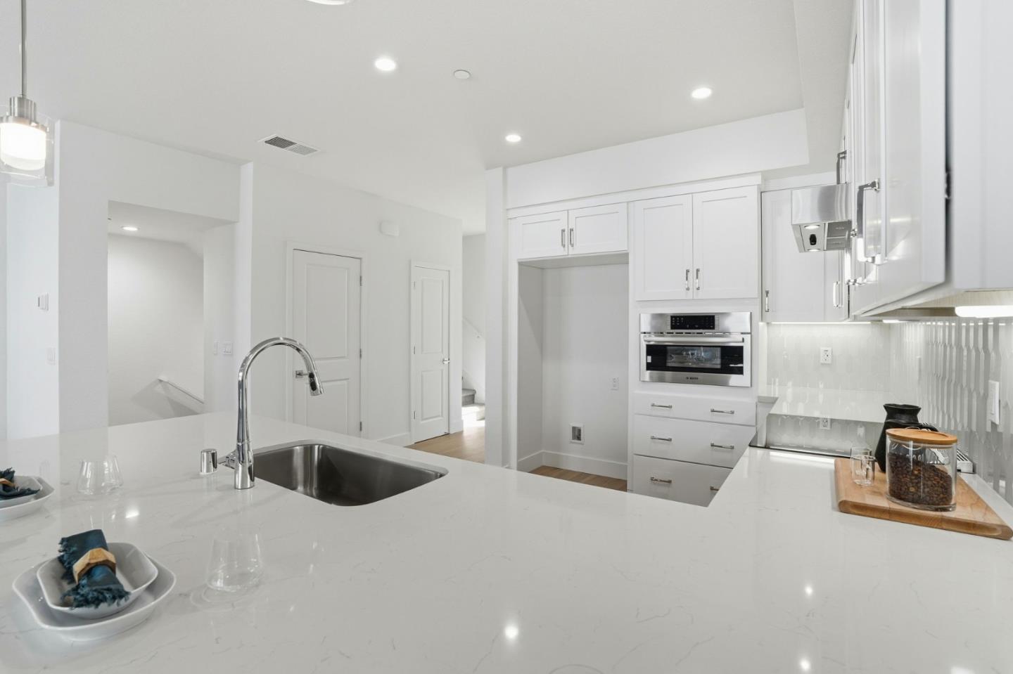 5011 Seashell Terrace San Ramon, CA 94583 - Photo 10 of 23 Gallery Image 10