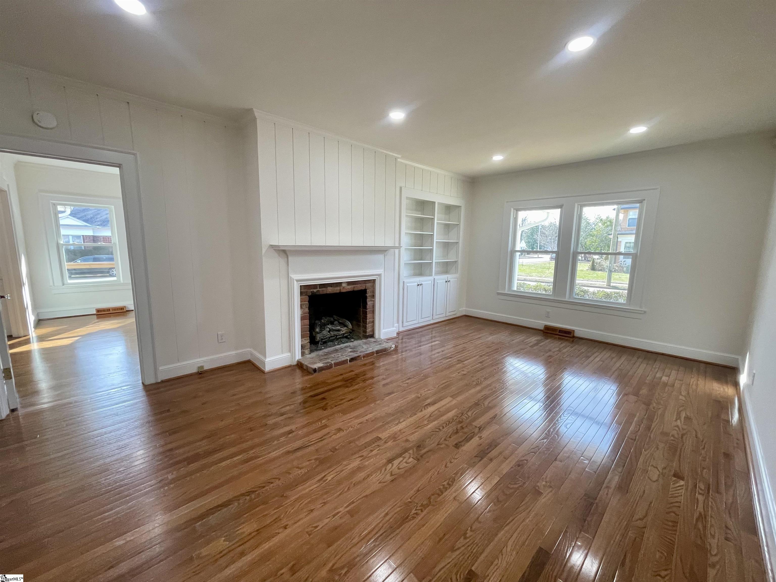 108 West Walnut Street Clinton, SC 29325 - Photo 13 of 36 Gallery Image 13