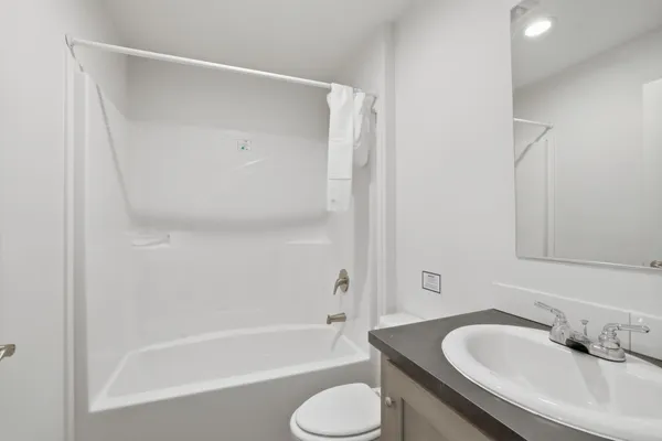 $99,900 | 378 Hillcrest Circle, Clarks Grove, MN 56016