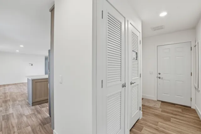 $99,900 | 378 Hillcrest Circle, Clarks Grove, MN 56016