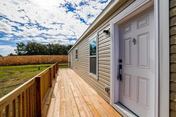 $99,900 | 378 Hillcrest Circle, Clarks Grove, MN 56016