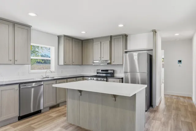 $99,900 | 378 Hillcrest Circle, Clarks Grove, MN 56016