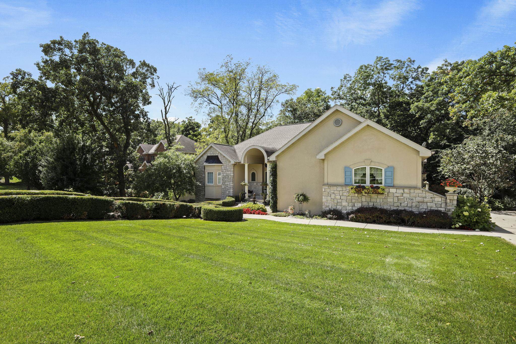1706 Shady Point Drive Verona, WI 53593 - Photo 8 of 65