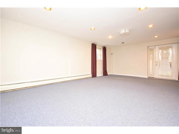 622 Crestview Road Philadelphia, PA 19128 - Photo 12 of 23