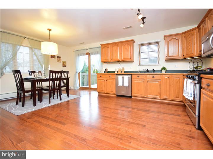 622 Crestview Road Philadelphia, PA 19128 - Photo 3 of 23