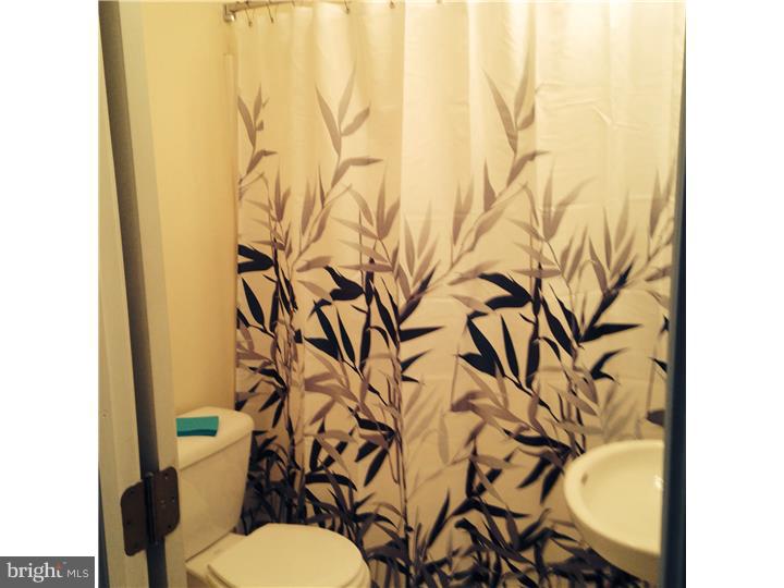 622 Crestview Road Philadelphia, PA 19128 - Photo 21 of 23