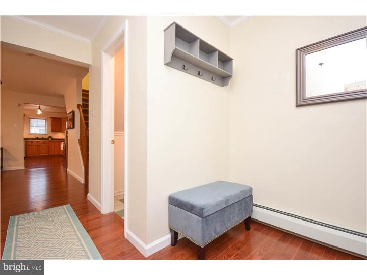 622 Crestview Road Philadelphia, PA 19128 - Photo 5 of 23