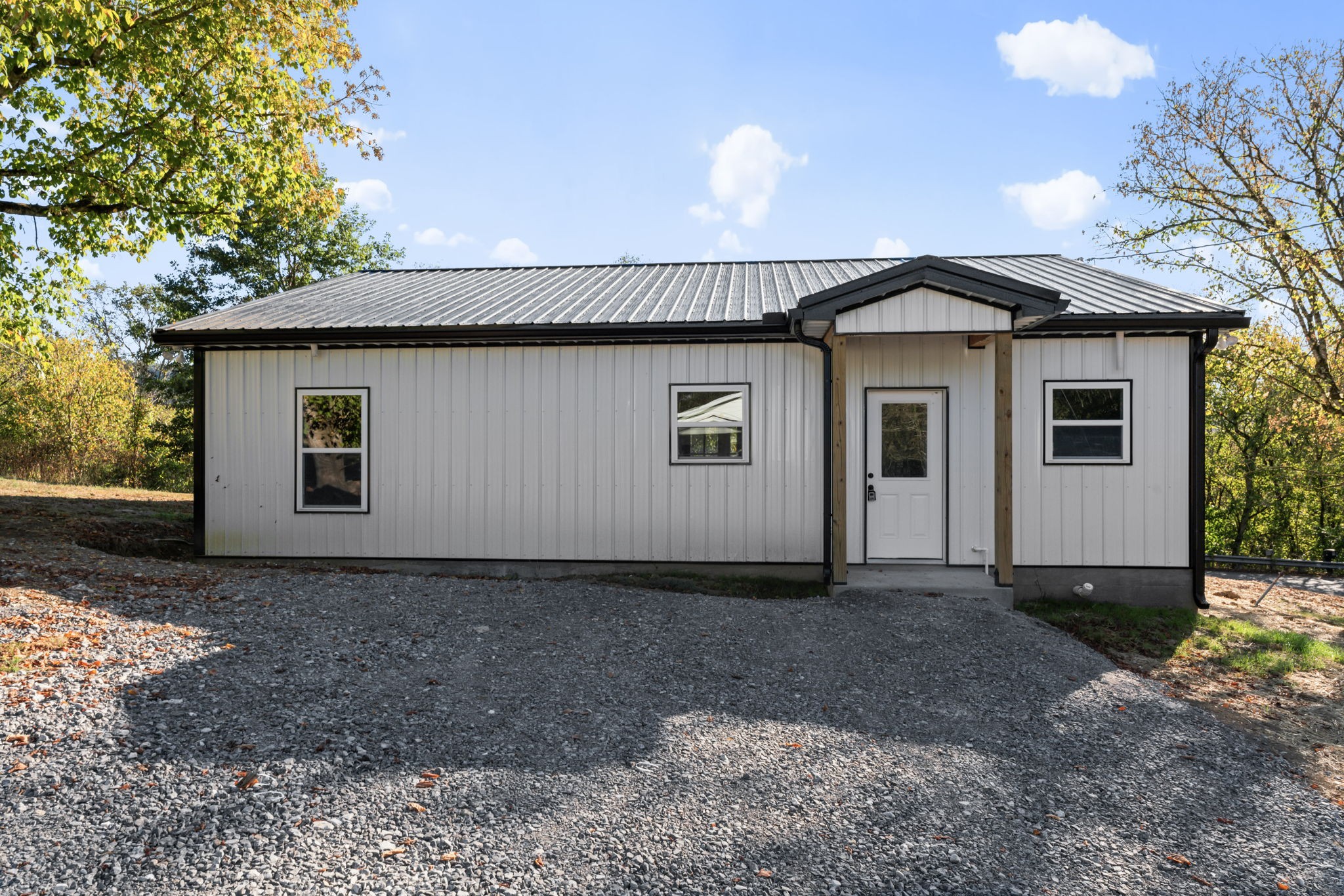29 Little Creek Road Pleasant Shade, TN 37145 - Photo 4 of 22 Gallery Image 4