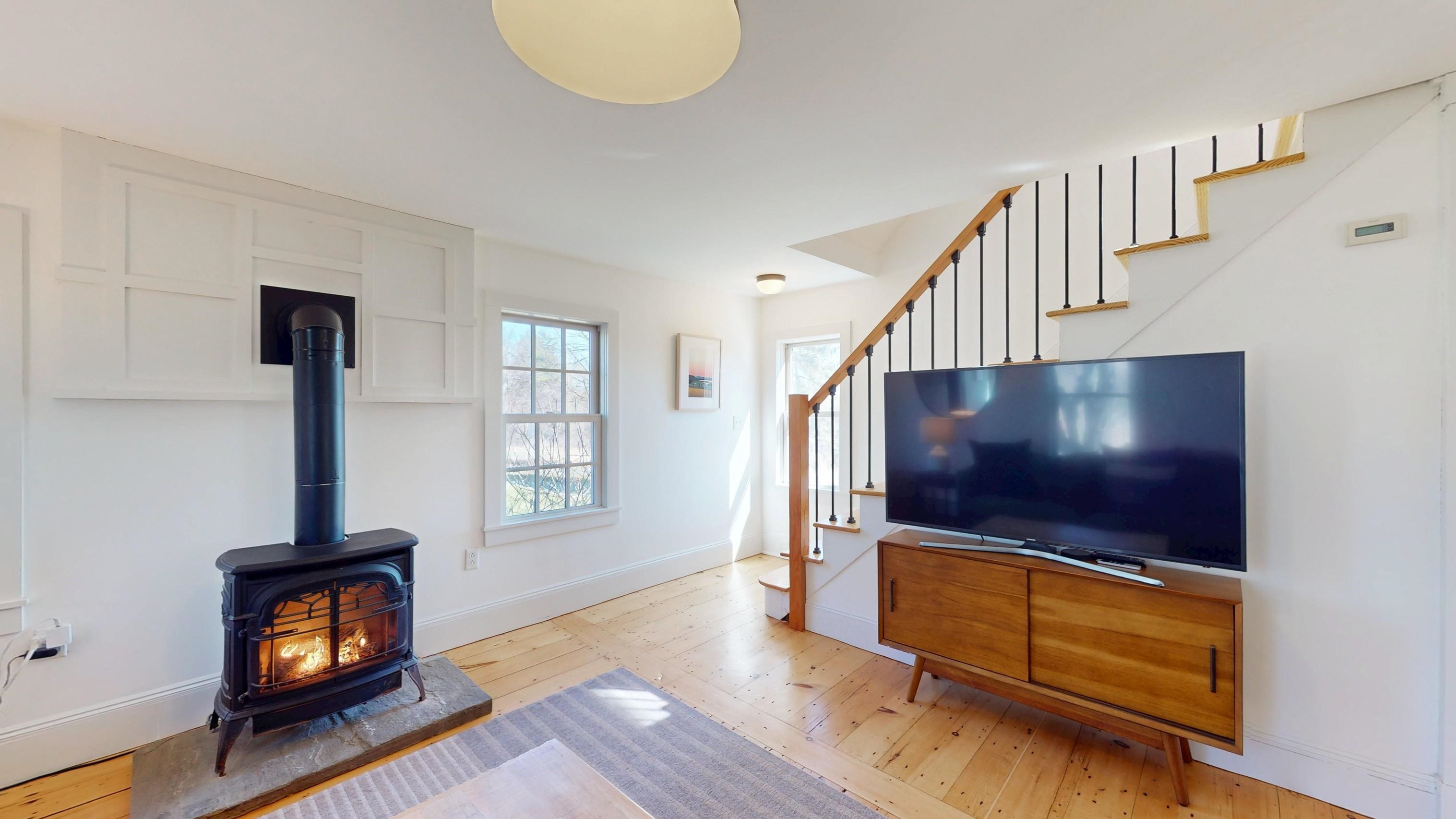 1635 Highway 74 Cornwall, VT 05753 - Photo 15 of 40