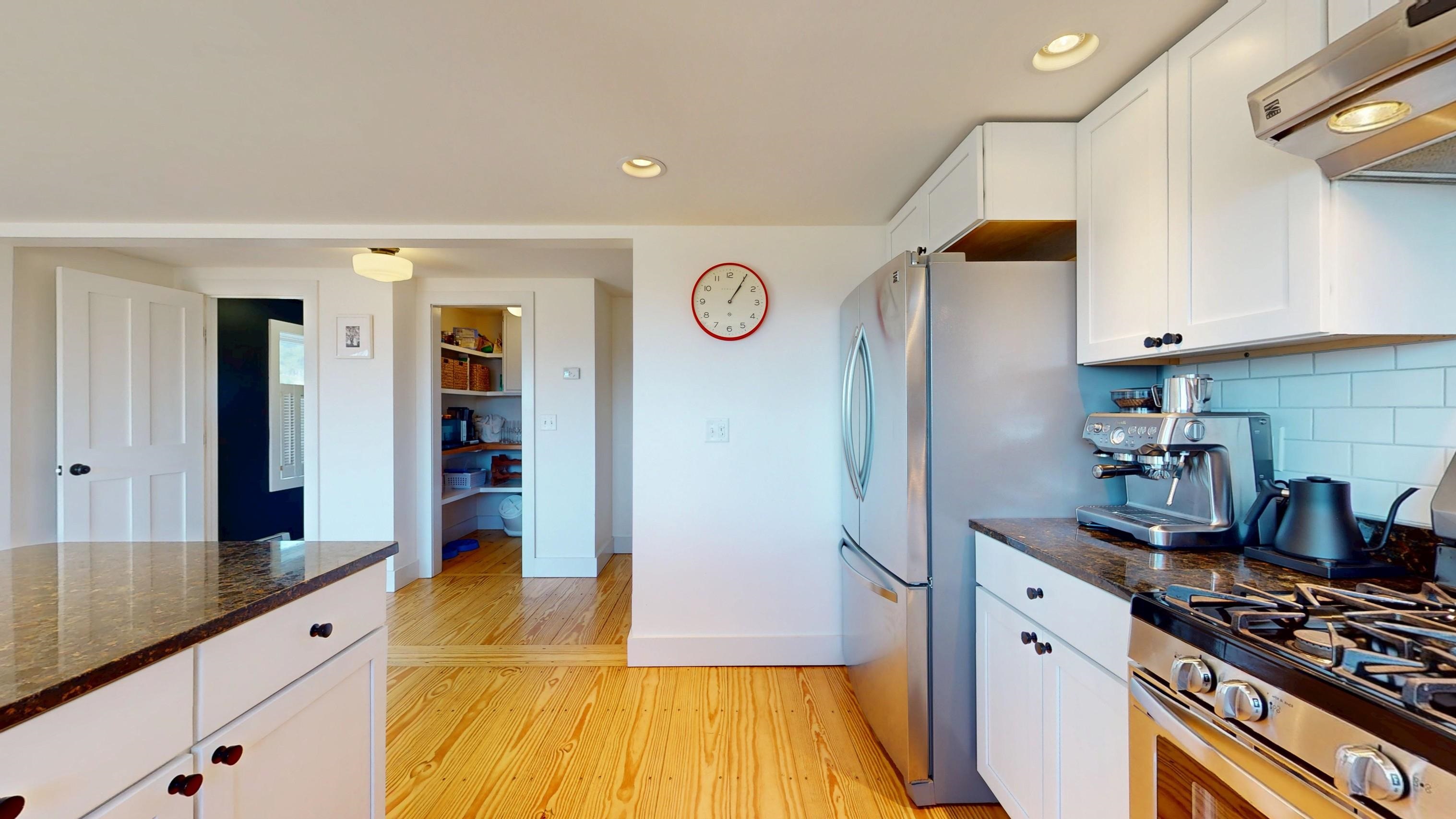 1635 Highway 74 Cornwall, VT 05753 - Photo 5 of 40