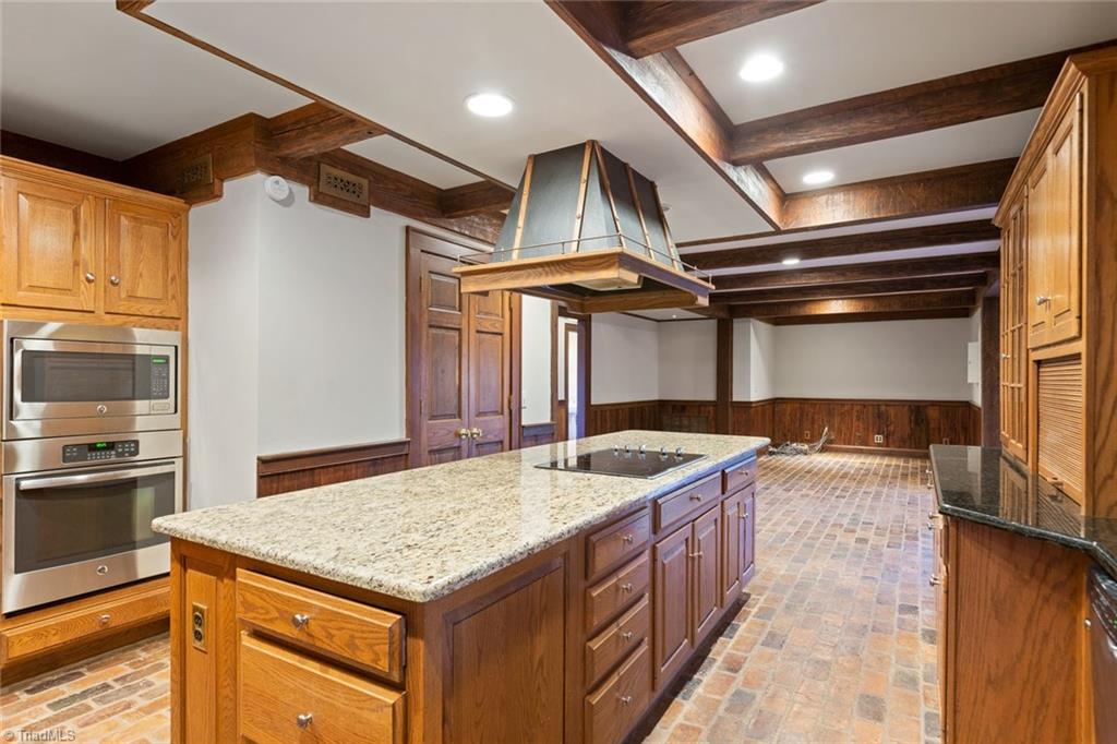 7422 Strader Road Summerfield, NC 27358 - Photo 23 of 30 Gallery Image 23