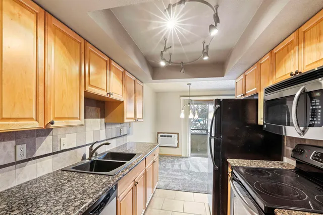 $165,000 | 1711 West 7th Avenue, Unit 208, Spokane, WA 99204