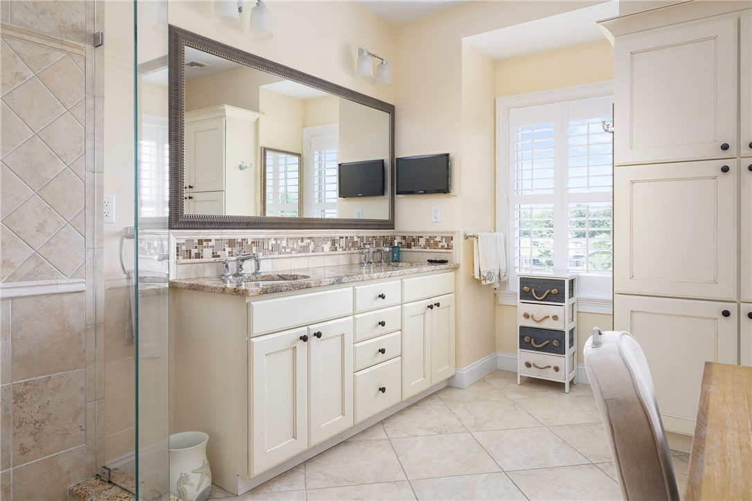 3958 Post Road, Unit 11 Warwick, RI 02886 - Photo 17 of 25