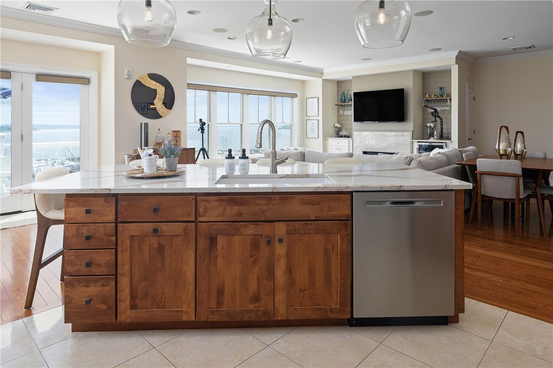 3958 Post Road, Unit 11 Warwick, RI 02886 - Photo 7 of 25