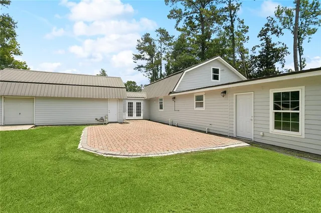 $335,000 | 11114 Highway 22, Ponchatoula, LA 70454