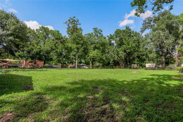 $84,900 | 2719 Old Houston Road, Huntsville, TX 77340