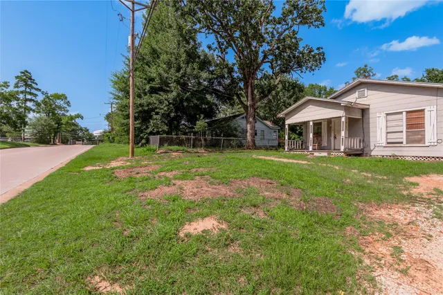 $84,900 | 2719 Old Houston Road, Huntsville, TX 77340