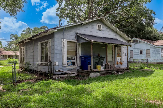 $84,900 | 2719 Old Houston Road, Huntsville, TX 77340