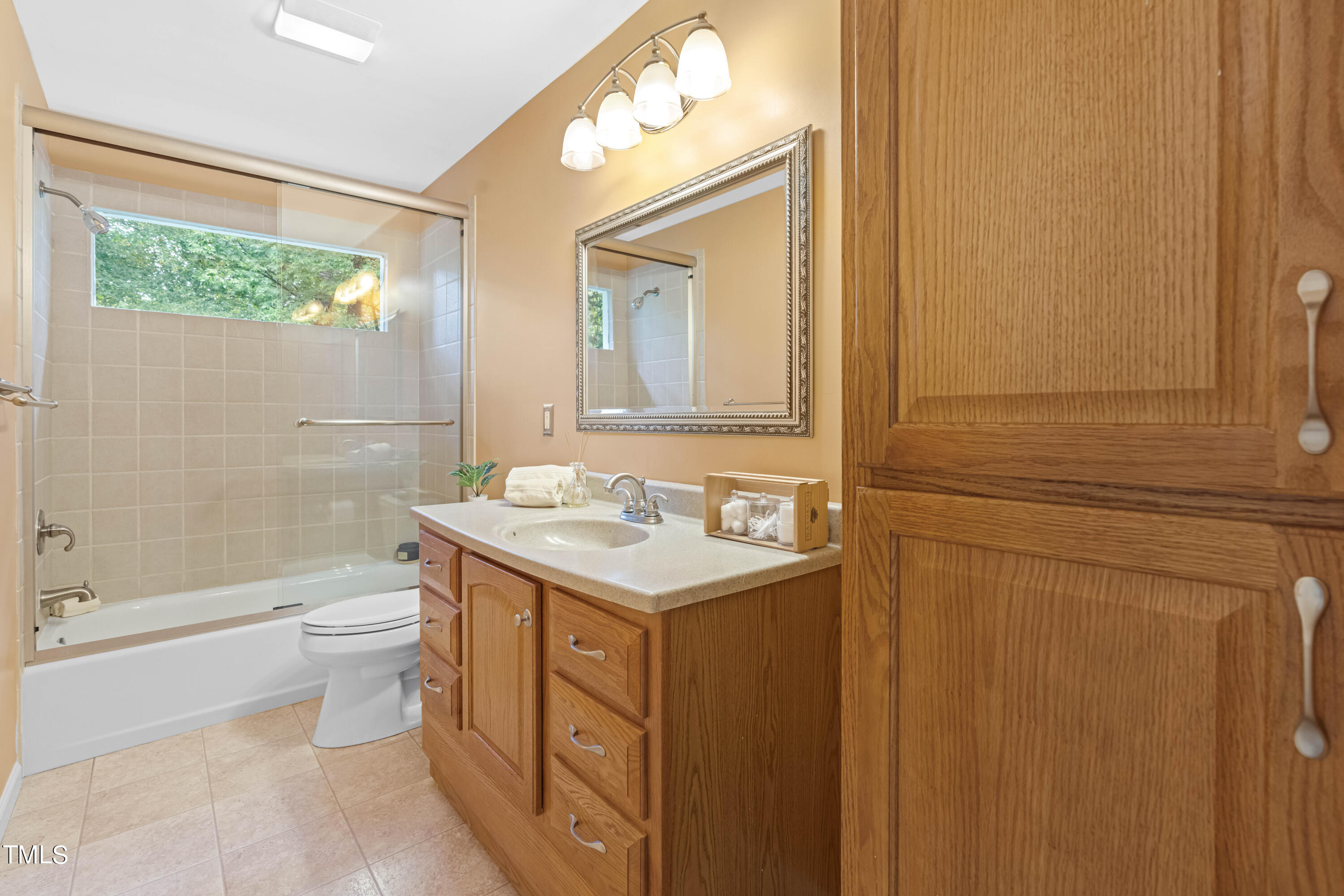 5121 Oakbrook Drive Durham, NC 27713 - Photo 24 of 31 DSC07618