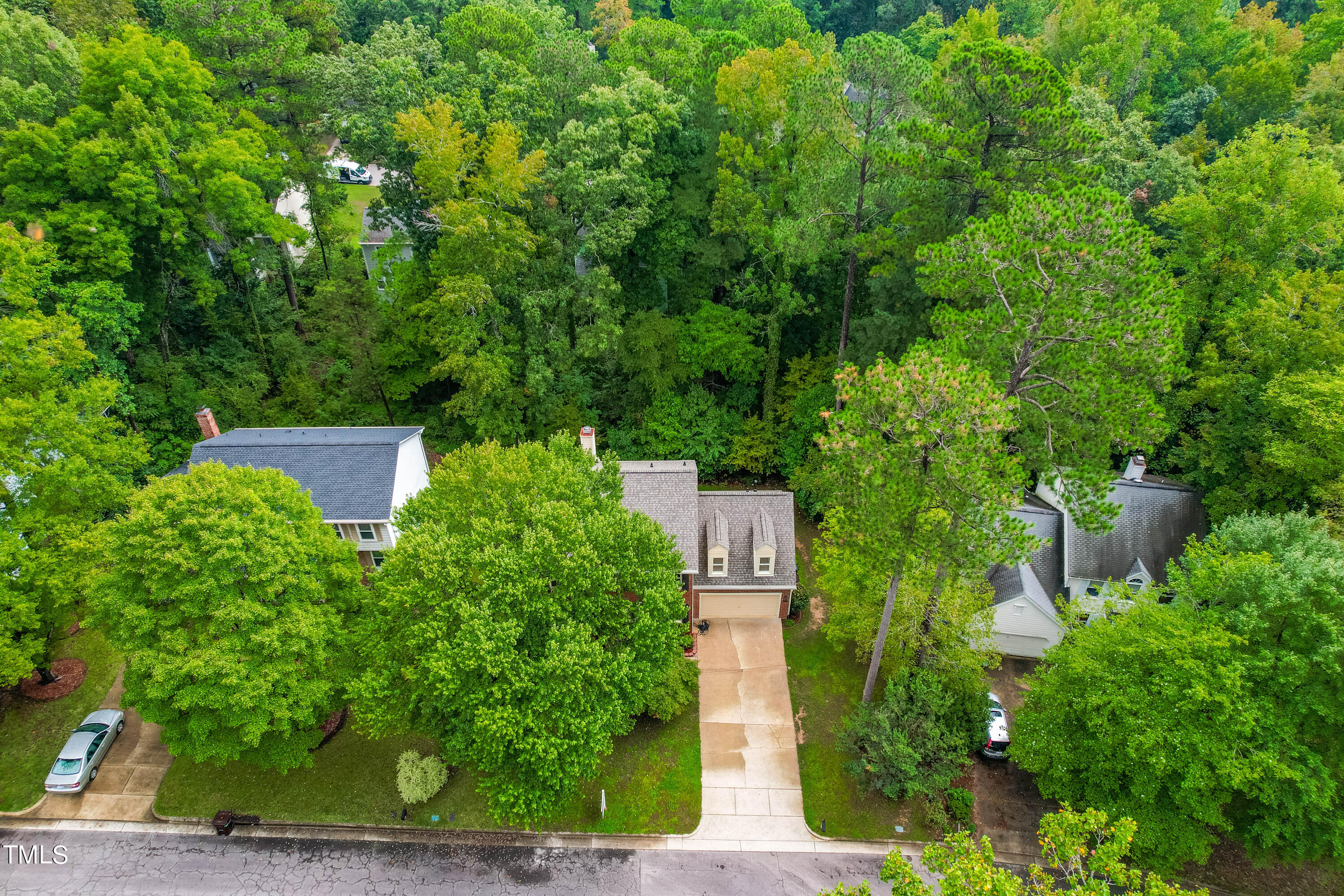 5121 Oakbrook Drive Durham, NC 27713 - Photo 28 of 31 dji_fly_20240925_104556_96_1727287663121
