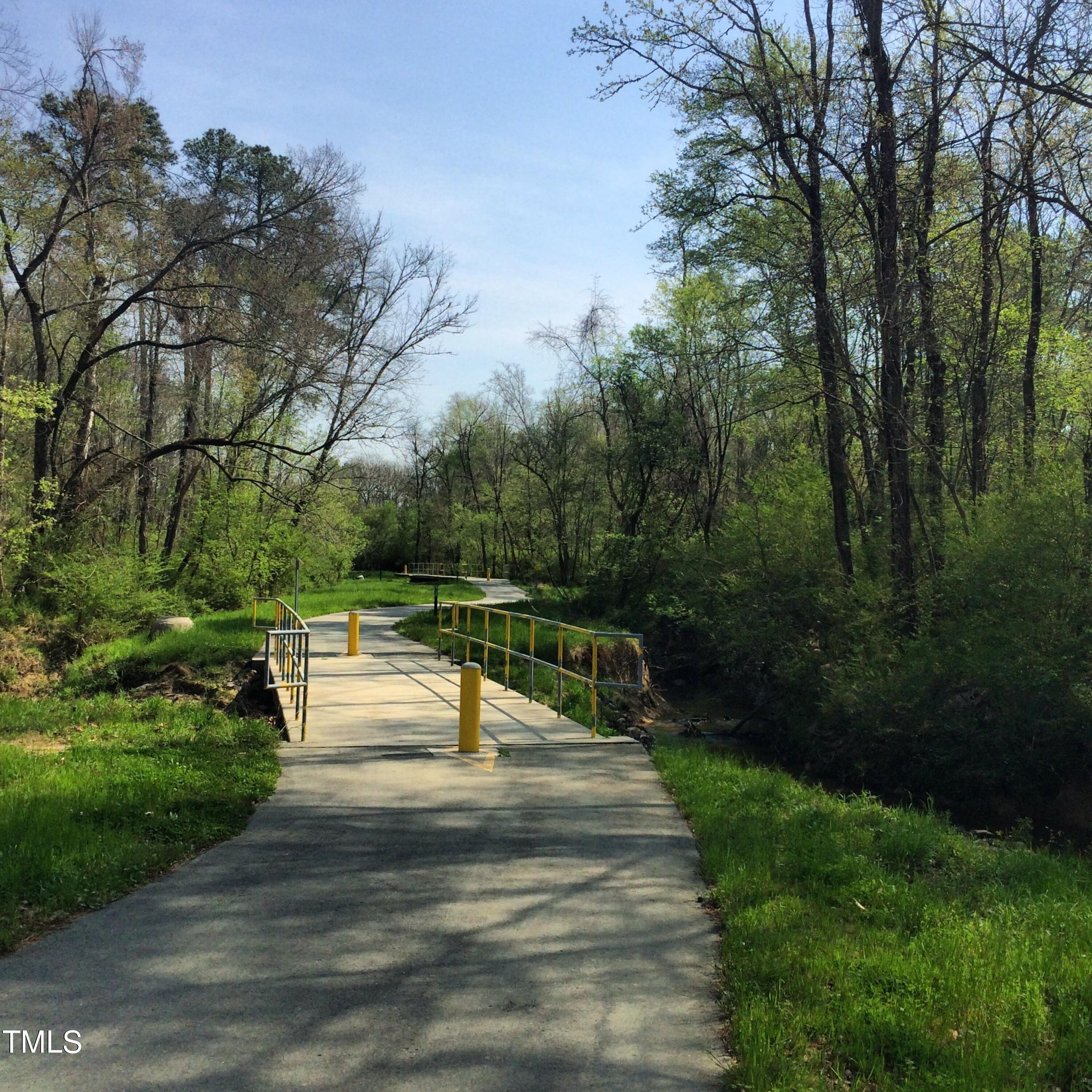 5121 Oakbrook Drive Durham, NC 27713 - Photo 29 of 31 3rd fork trail
