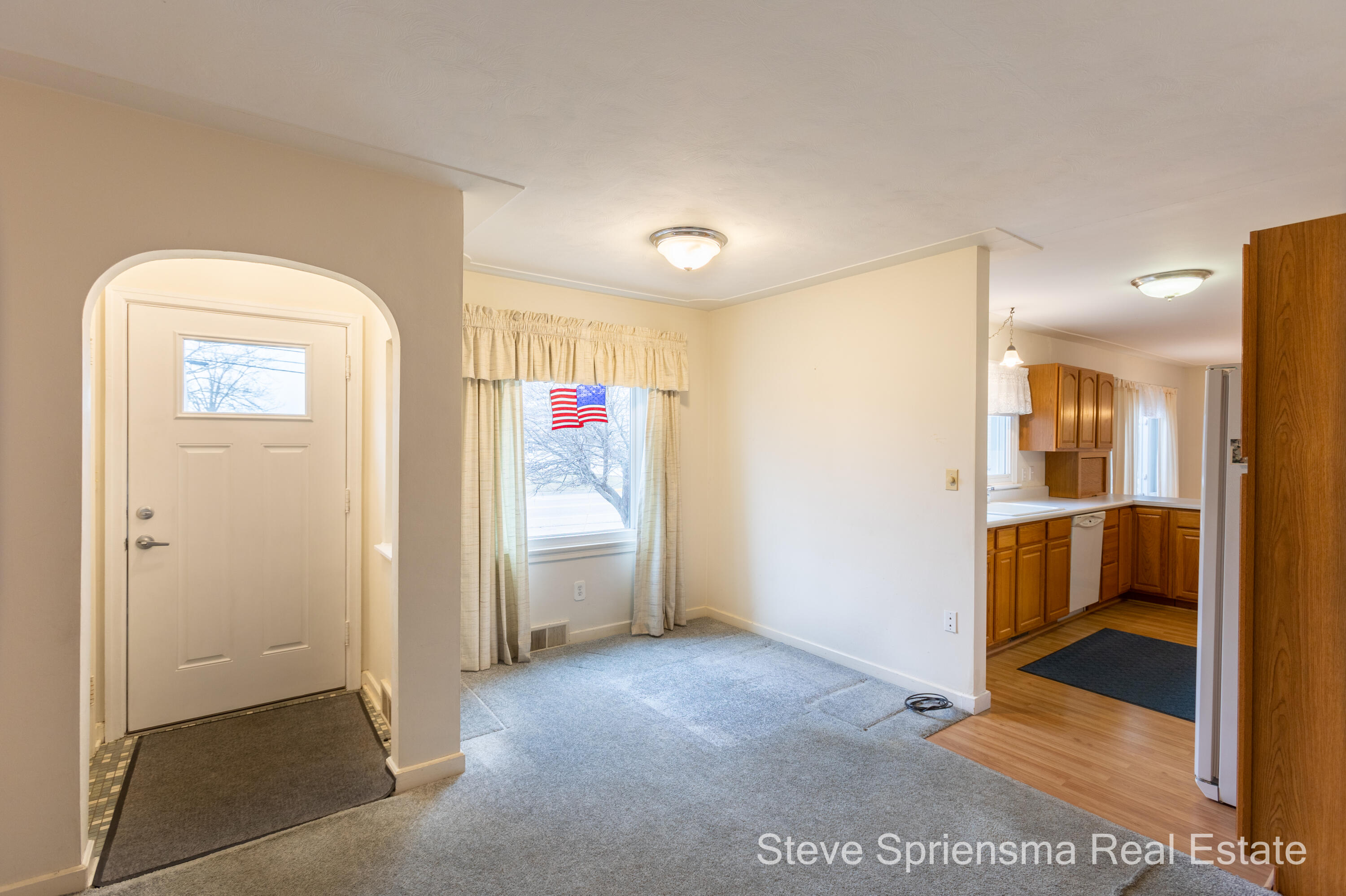 326 Ruddiman Drive Muskegon, MI 49445 - Photo 4 of 21 326 Ruddiman-15
