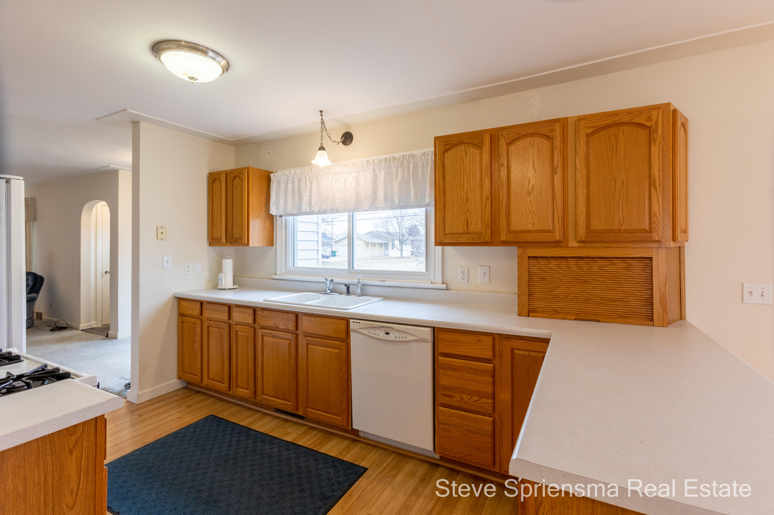 326 Ruddiman Drive Muskegon, MI 49445 - Photo 8 of 21 326 Ruddiman-25