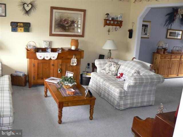 365 Deaven Road Harrisburg, PA 17111 - Photo 2 of 12 Gallery Image 2