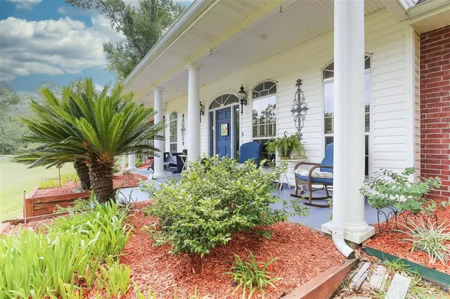 $460,000 | 2595 Bayou Circle, Sulphur, LA 70665