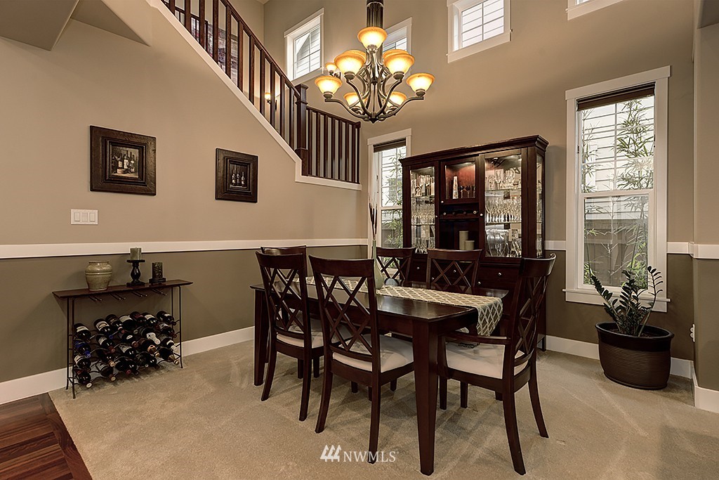 1819 Redmond Place Northeast Renton, WA 98056 - Photo 6 of 25 Gallery Image 6