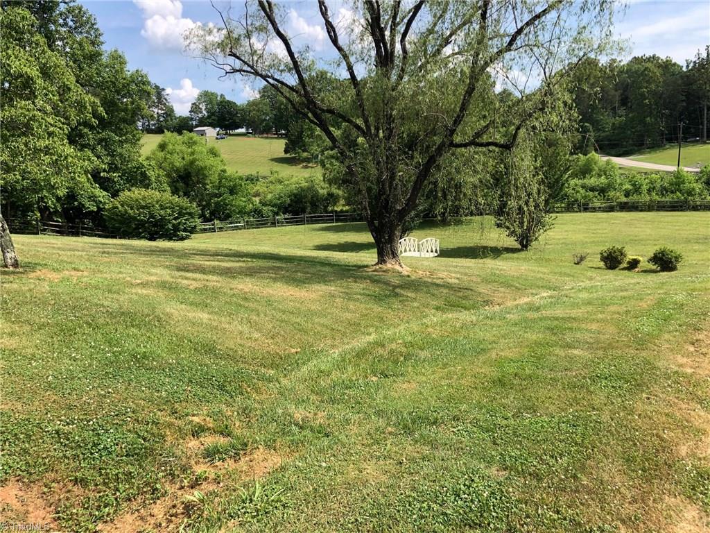 439 Glass Road Mount Airy, NC 27030 - Photo 24 of 26 Gallery Image 24