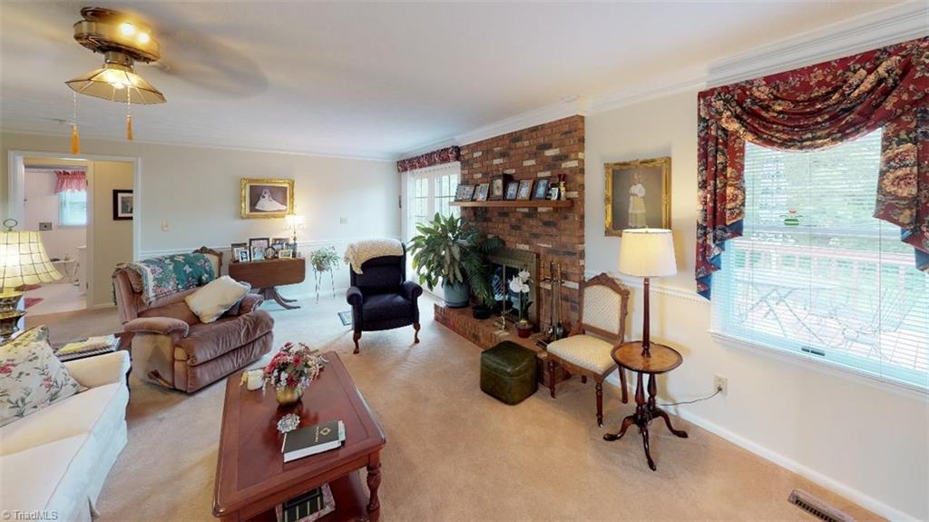439 Glass Road Mount Airy, NC 27030 - Photo 6 of 26 Gallery Image 6
