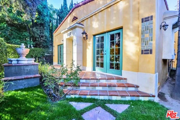 $1,150,000 | 1847 East Del Mar Boulevard, Pasadena, CA 91107