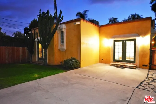 $1,150,000 | 1847 East Del Mar Boulevard, Pasadena, CA 91107