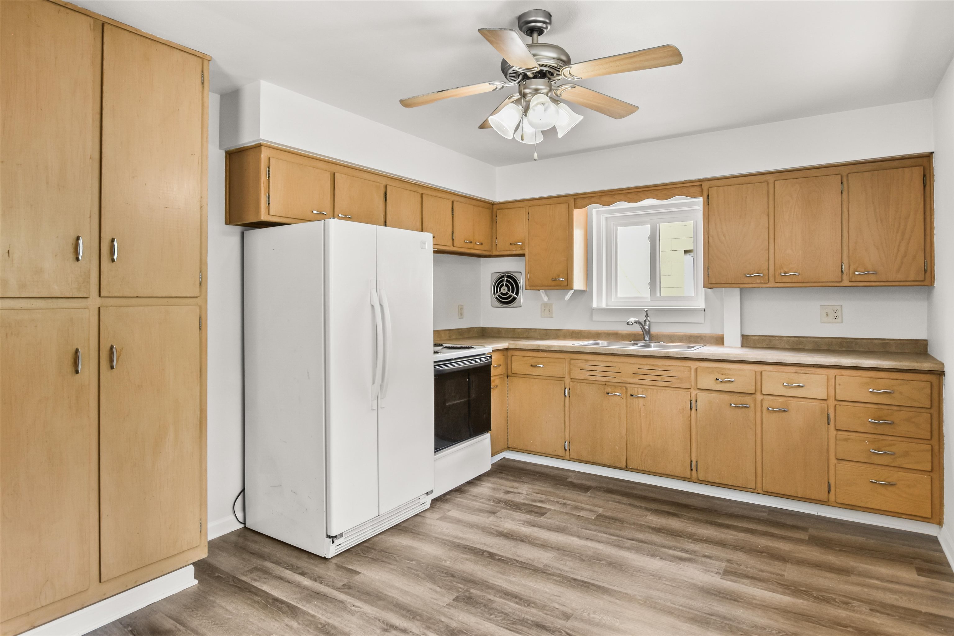 5317 Old Middleton Road, Unit C Madison, WI 53705 - Photo 2 of 15