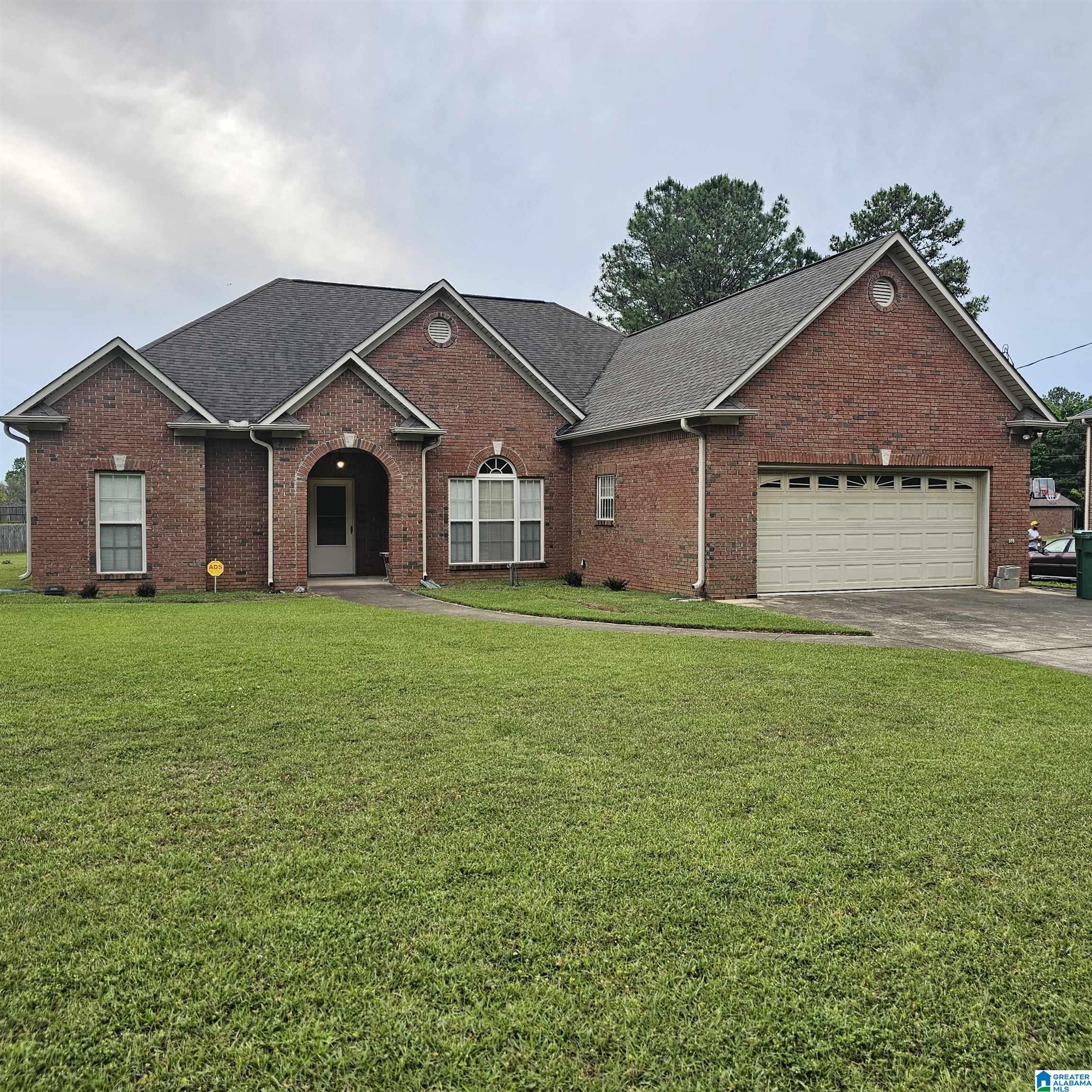 604 Ridge Way Pleasant Grove, AL 35127 - Photo 7 of 19